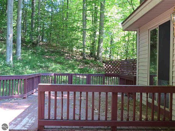 4th image of 5271 N Liberty Dr