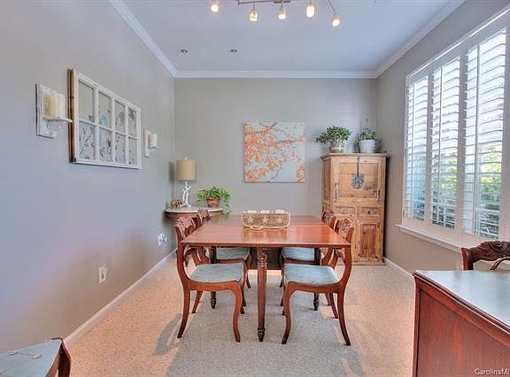 5th image of 832 Gentlewinds Ct