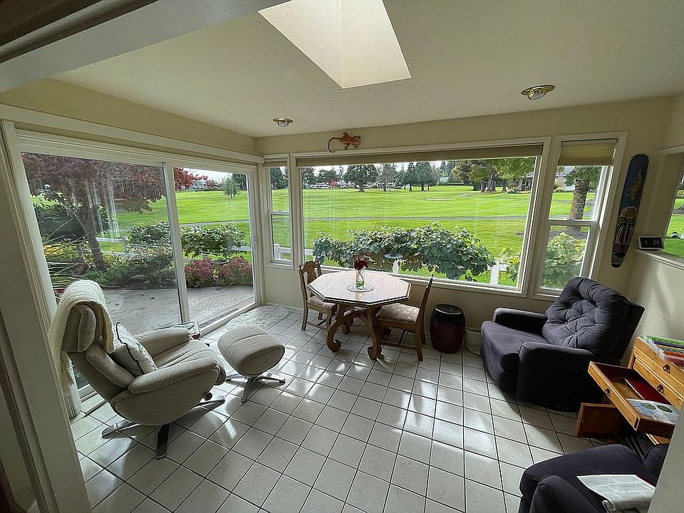 1st image of 3125 Oakcrest Dr NW