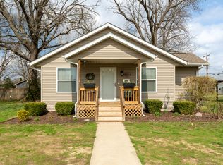 1914 Clarke St, Murphysboro, IL