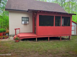 101 Peregrine Rise Dr, Big Sandy, TN 38221