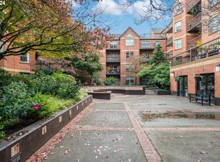 1500 SW Park Ave APT 201, Portland, OR 97201