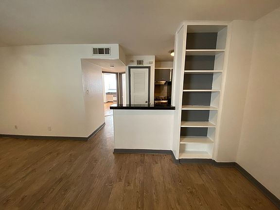 3rd image of 4306 Avenue A APT 113