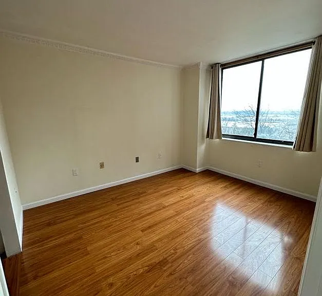 Bedroom with NYC Views