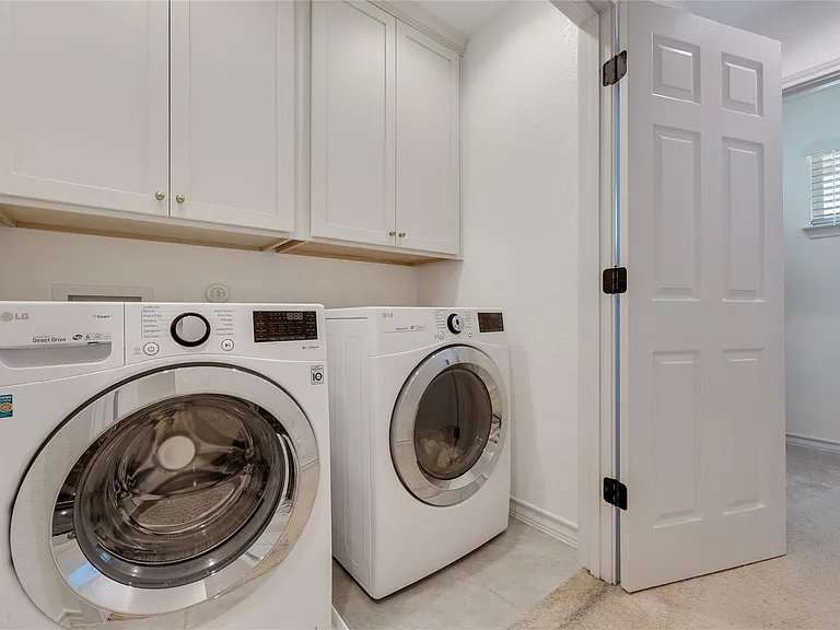 5215 Golden Canary Ln — Photo 23