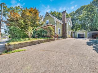 56 Park St, Hudson, MA 01749