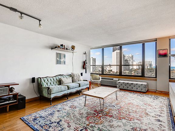 2nd image of 5100 N Marine Dr APT 13D