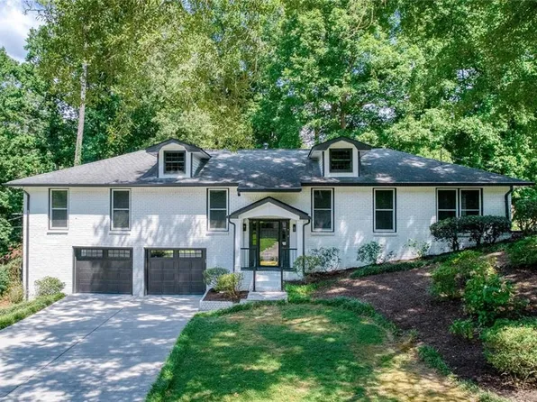 2510 Camelot Cir, Marietta, GA 30062