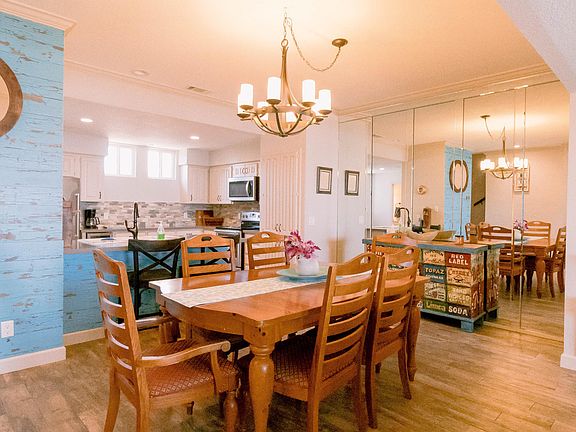 Open floor plan dining area