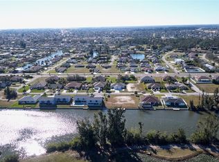 615 SW 3rd Ct, Cape Coral, FL 33991