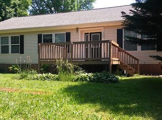 6104 Old Buncombe Rd, Greenville, SC 29609