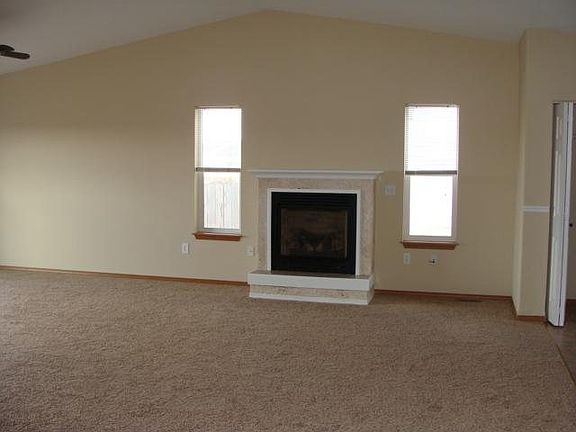 2nd image of 1032 S West Dr