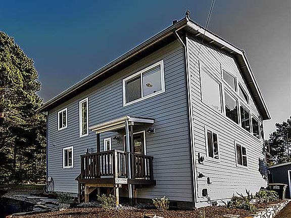 2nd image of 116 SE 144th Dr