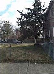 2nd image of 3006 Fenwick Rd