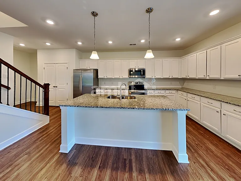 4400 Erabele Dr — Photo 5