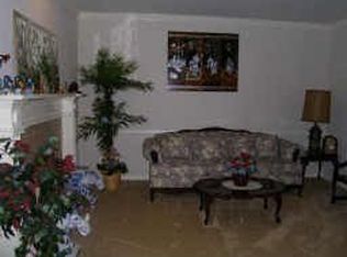 1611 Roaring Springs Ln, Seabrook, TX 77586