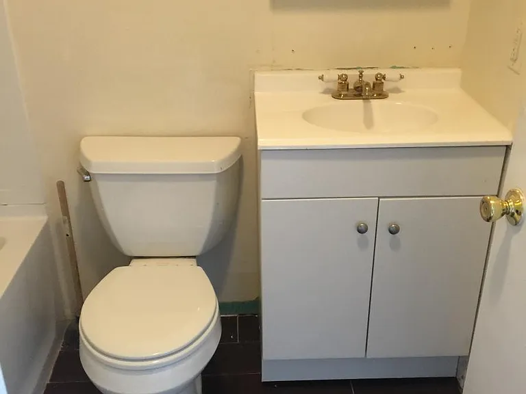 21 Ashkirk Pl — Photo 7