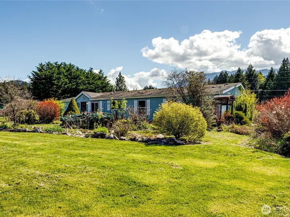 64 Johnson Road, Port Angeles, WA 98363