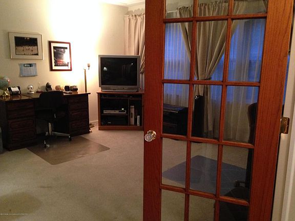 4th image of 2529 Dunbar Dr