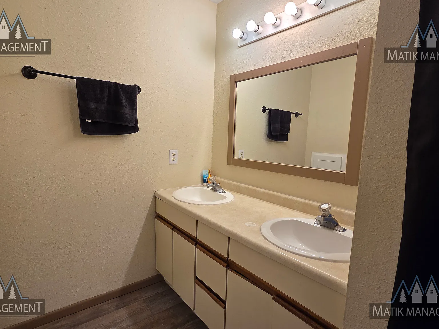 4 bed, $895 — Photo 2