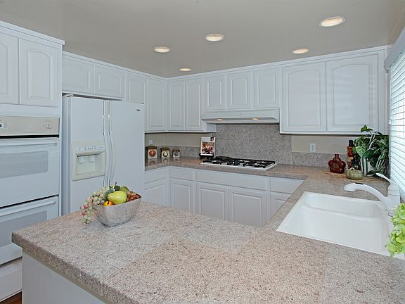3rd image of 10172 Bilich Pl