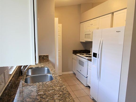 3rd image of 5525B Palmer Blvd