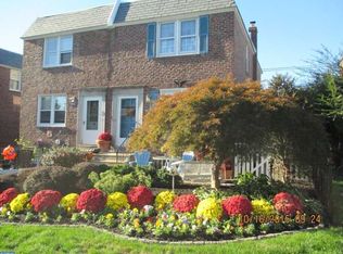 1812 Arthur St, Philadelphia, PA 19152