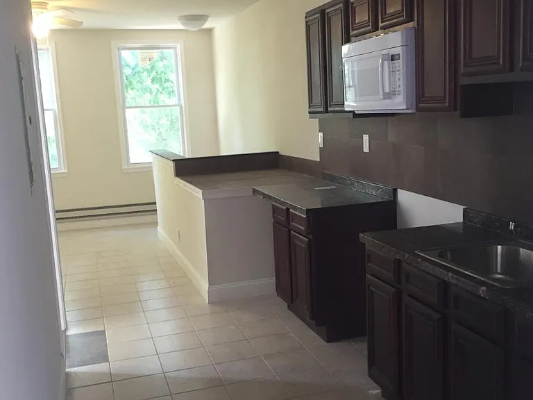 4221 W Stiles St #3 — Photo 11