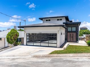 1364 Frank St, Honolulu, HI 96816