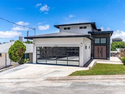 1364 Frank St, Honolulu, HI, 96816