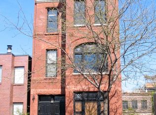 1939 N Larrabee St, Chicago, IL 60614