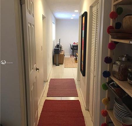 3rd image of 17910 SW 92nd Ct