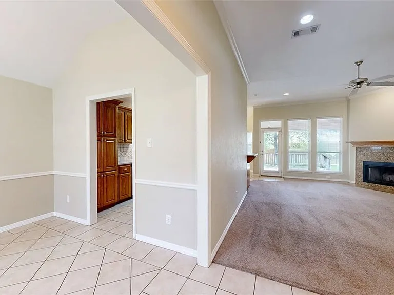 2350 Kendal Green Cir — Photo 2