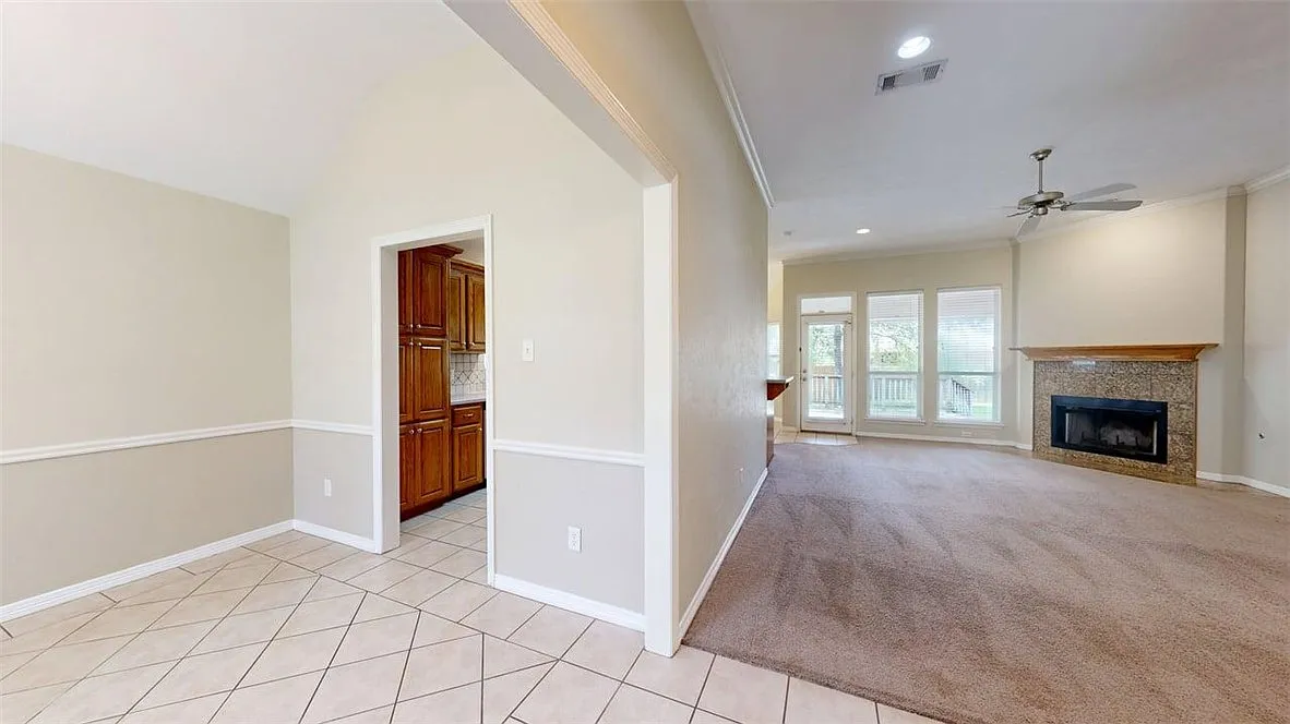 Building Photo - 2350 Kendal Green Cir