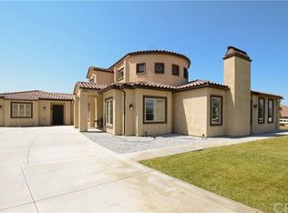 35949 Creekside Dr, Yucaipa, CA 92399