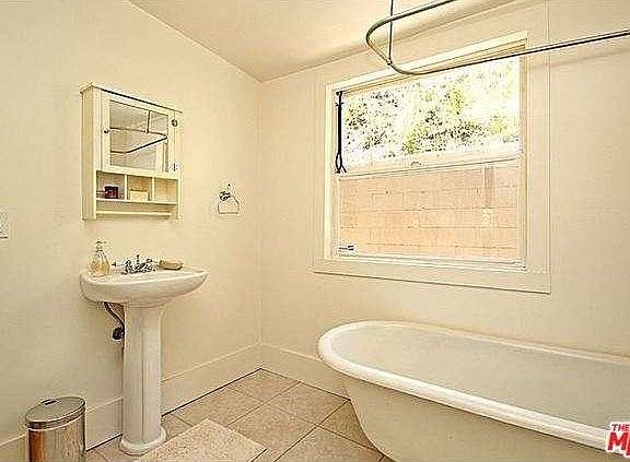 4th image of 2219 Stanley Hills Dr