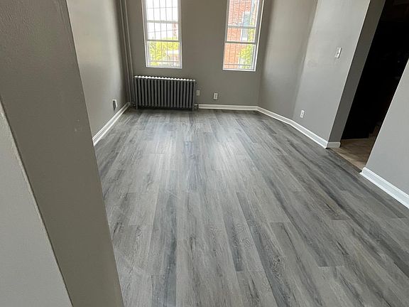 3rd image of 1031 N Bentalou St