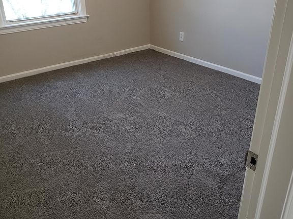 5th image of 4172 E 186th St