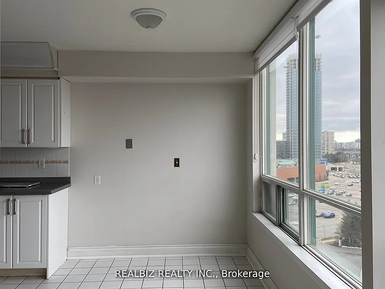 110 Promenade Cir #908 — Photo 11