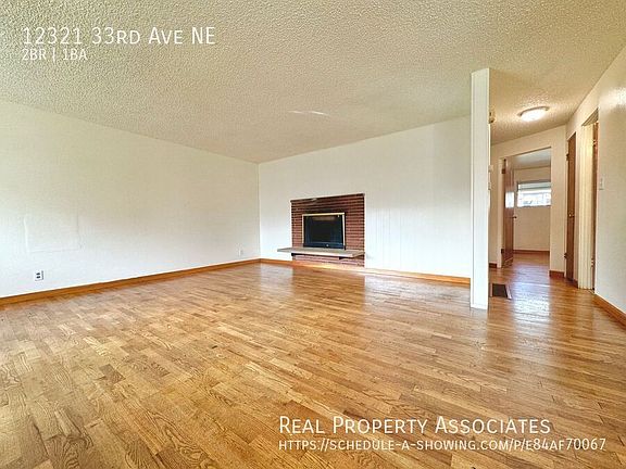 3rd image of 12321 33rd Ave NE