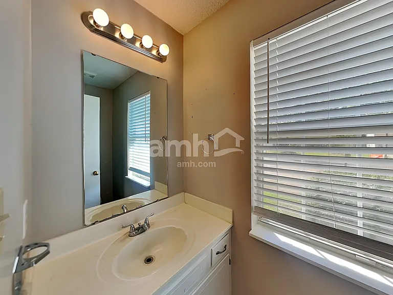 12631 Delman Ln — Photo 7