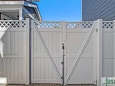 Front gate to backyard