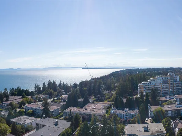 1475 Foster St #1501, White Rock, BC V4B 5L8