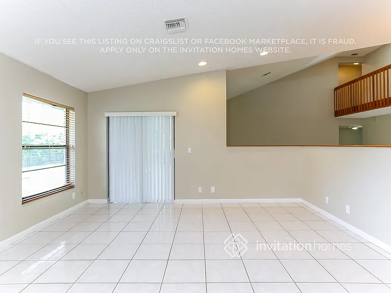 1871 NW 107th Ter — Photo 6