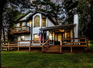 391 Edgewater Way, Pointblank, TX 77364