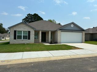 1406 Manor Ct, Searcy, AR 72143