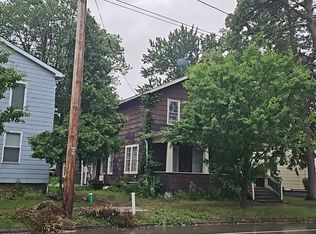 362 Walnut St, Lockport, NY 14094