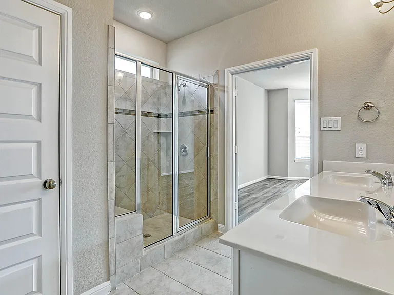 18111 Alora Springs Trc — Photo 15
