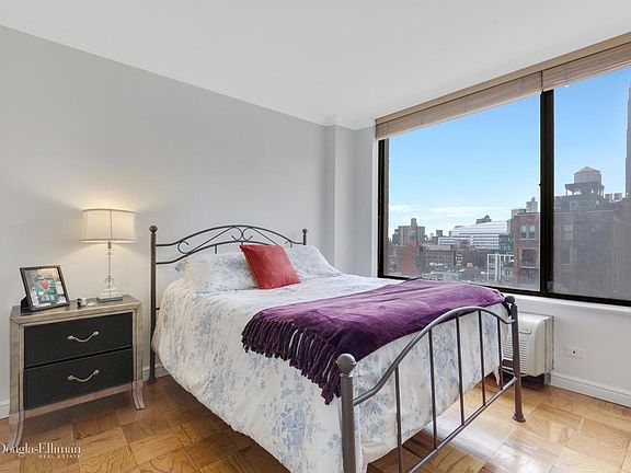 5th image of 111 E 30th St APT 17C