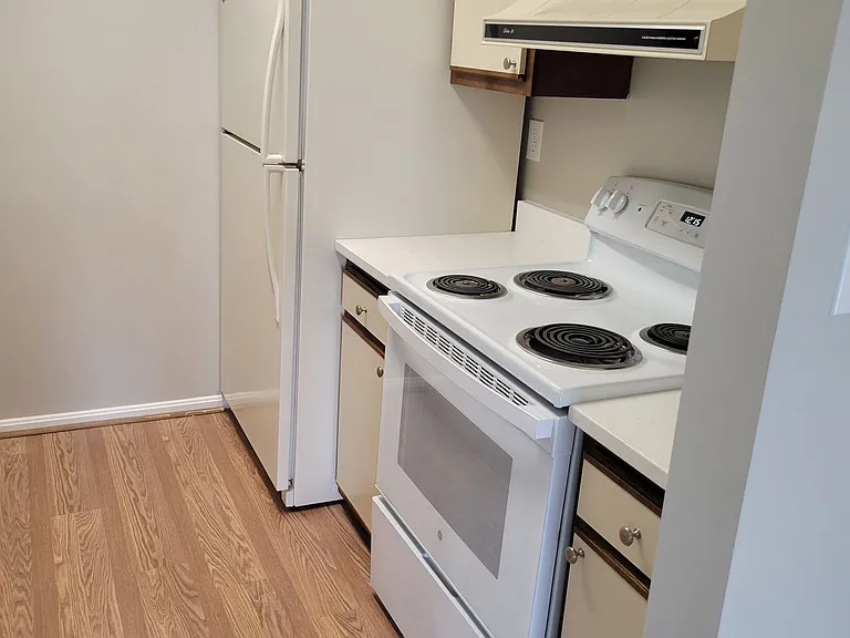 1117 Castle Harbour Way #3C — Photo 2